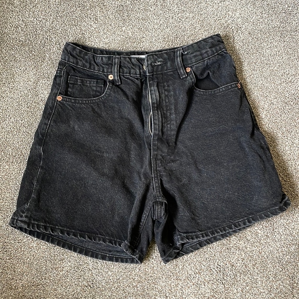 Zara Black high waisted black denim shorts, size 4